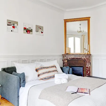 Bnbnova - Stylish - 1br - Steps From Le Marais & Montorgueil *